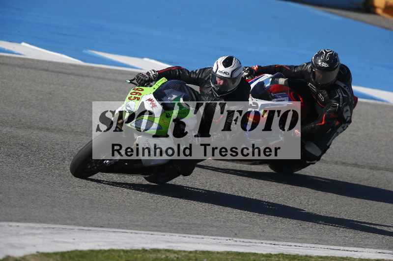 /Archiv-2024/02 29.01.-02.02.2024 Moto Center Thun Jerez/Gruppe gruen-green/965